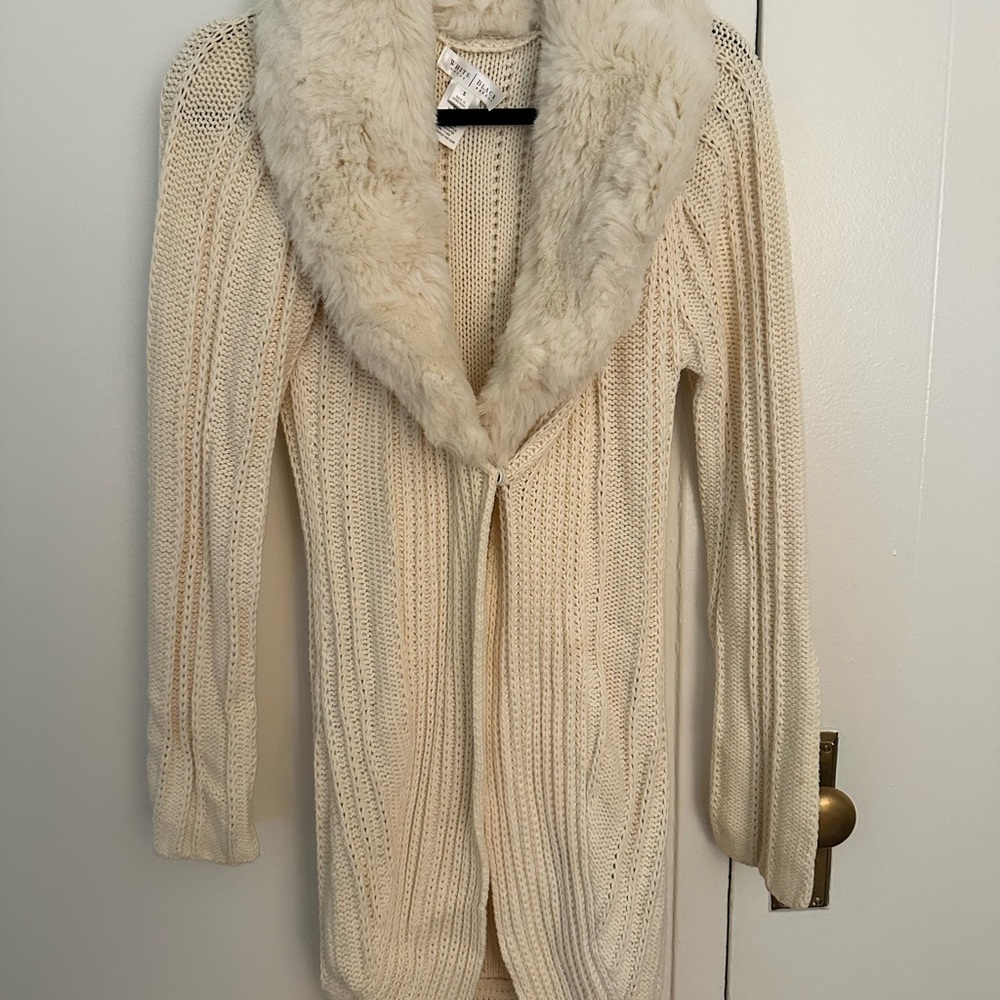 White House Black Market Cream Knit Long Cardigan with Faux Fur Collar